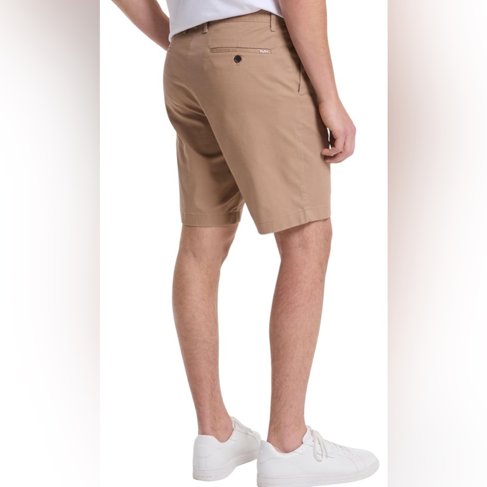 MK Men’s Chino Shorts. Size 33